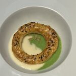 Yin Yang van knolselderijsoep